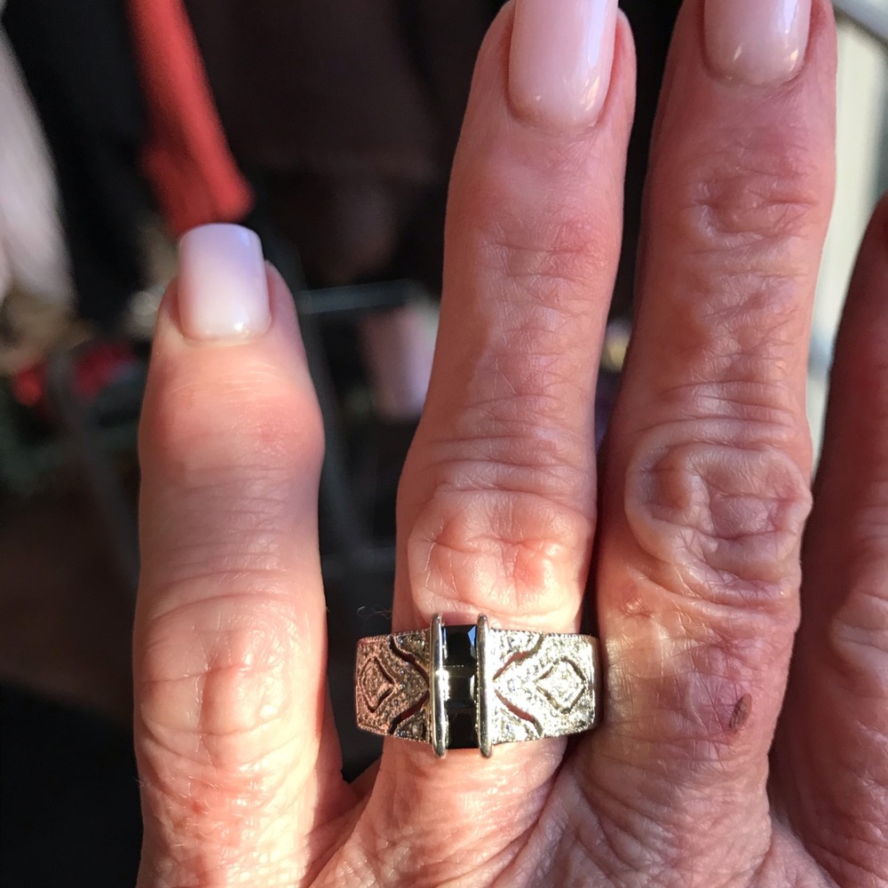 DIAMOND AND TURMALINE RING - Picture 7 of 8